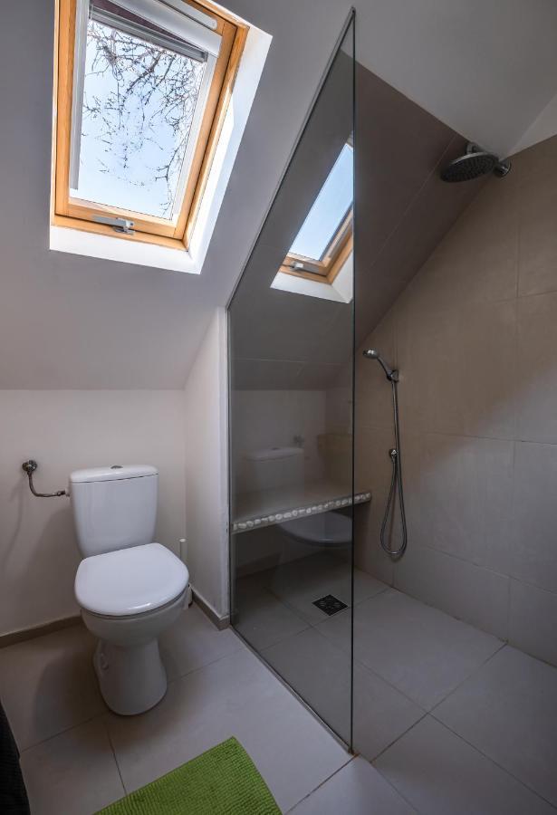 Tagyon Birtok Mandula Apartmanhaz Buitenkant foto